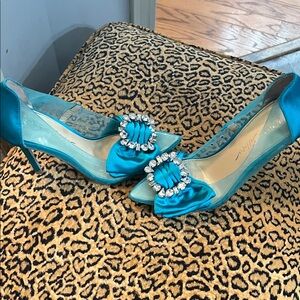Elegant Blue Satin Women's Heels missing one rhinestone please look all pictures